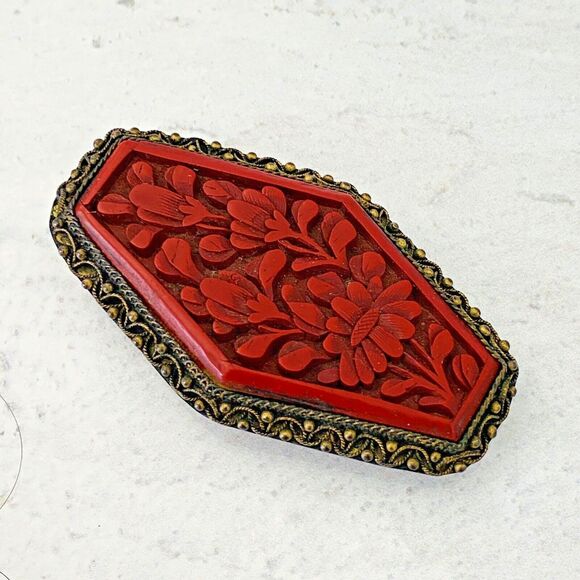 Authentic Cinnabar Dress Clip Gold Tone Hexagonal Art Deco Brass Copper 2 3/8" L - Picture 2 of 8